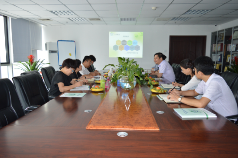 北京市工商聯(lián)鄭默杰一行來(lái)仟億達(dá)參觀考察 北京市工商聯(lián)鄭默杰一行來(lái)仟億達(dá)參觀考察