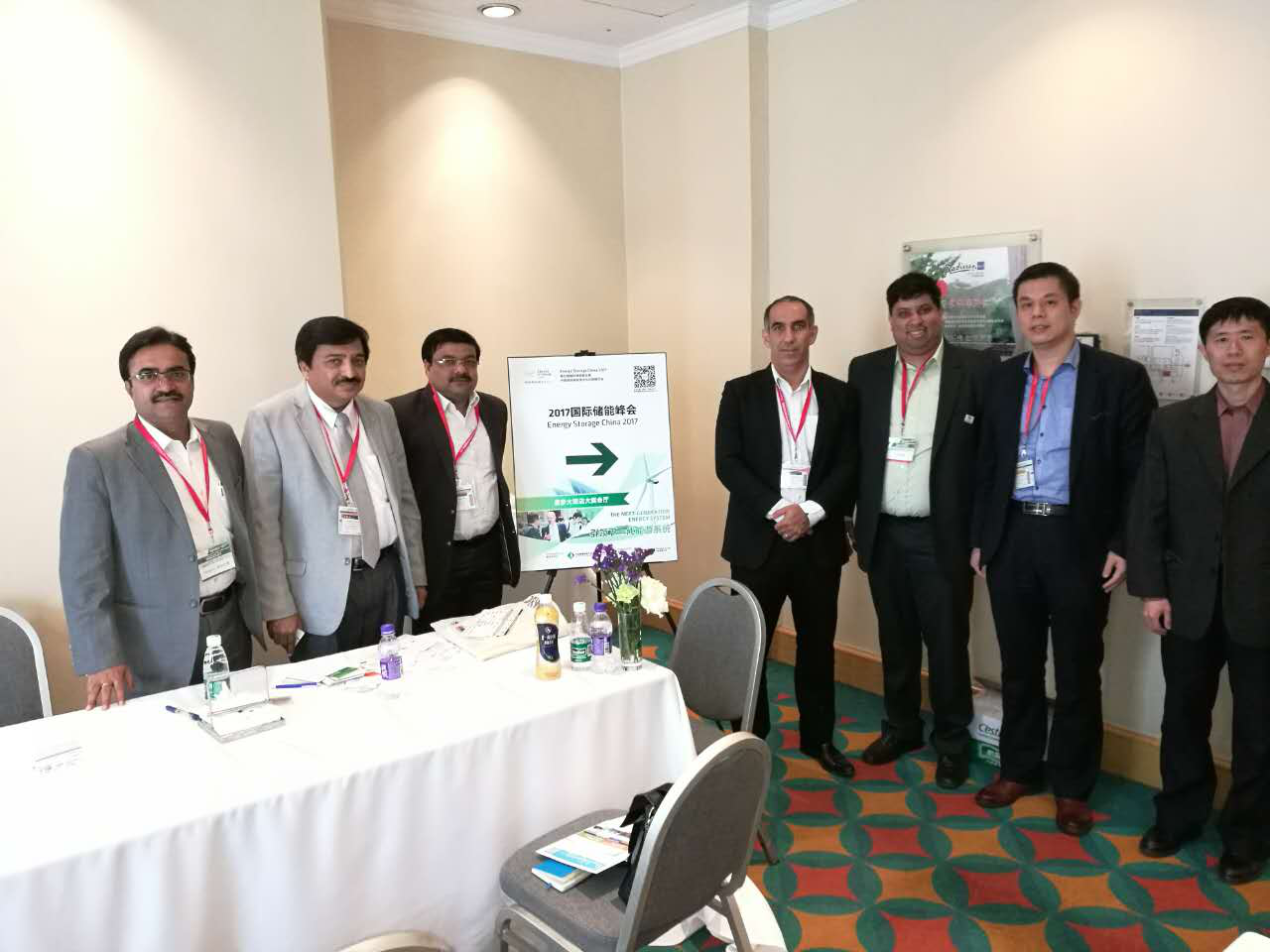 仟億達(dá)集團(tuán)董事長鄭兩斌參加2017儲能峰會 仟億達(dá)集團(tuán)董事長鄭兩斌參加2017儲能峰會