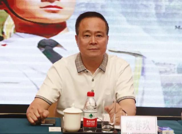 北京福建企業(yè)總商會(huì)黨委書記、會(huì)長陳春玖 北京福建企業(yè)總商會(huì)黨委書記、會(huì)長陳春玖